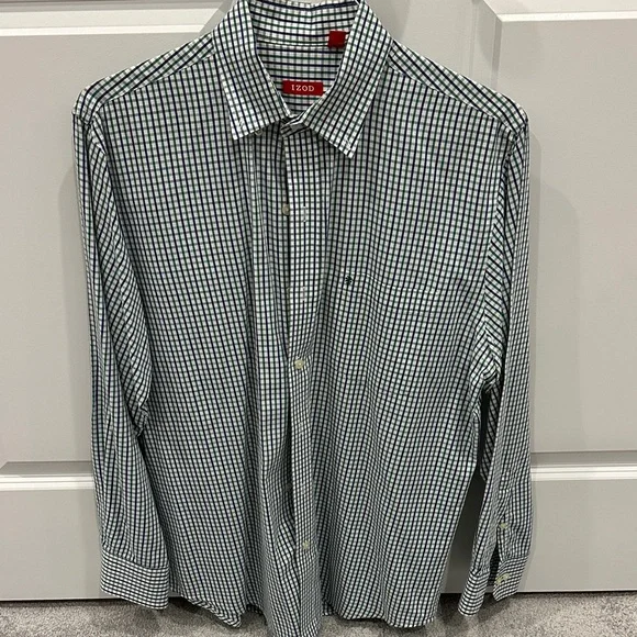 Izod Green and White Check Long-Sleeve Dress Shirt - Picture 1 of 1